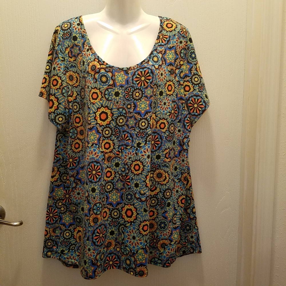 Lularoe Classic T